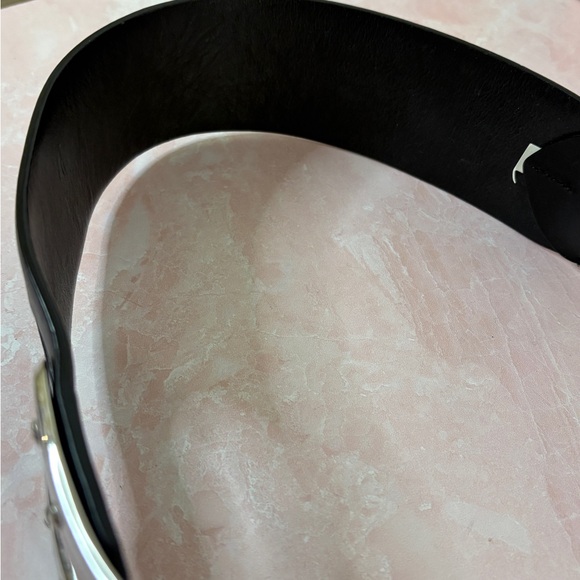 Ralph Lauren Equestrian Runway Black Leather Belt with Stainless Steele Buckle - Picture 6 of 9